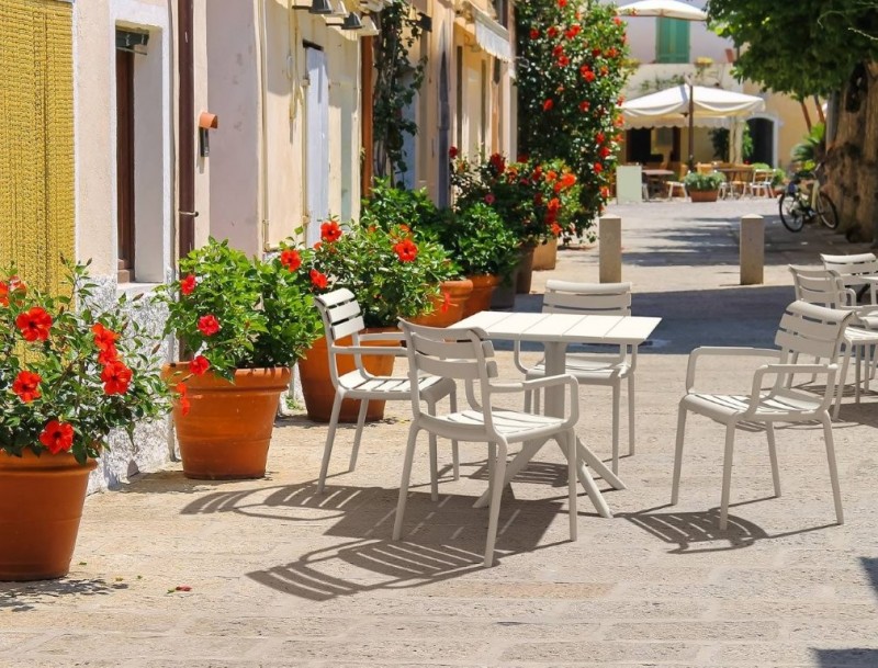 kare mobilier, MOBILIER DE COLLECTIVITÉ,Chaise PARIS AVEC ACCOUDOIRS BLANC